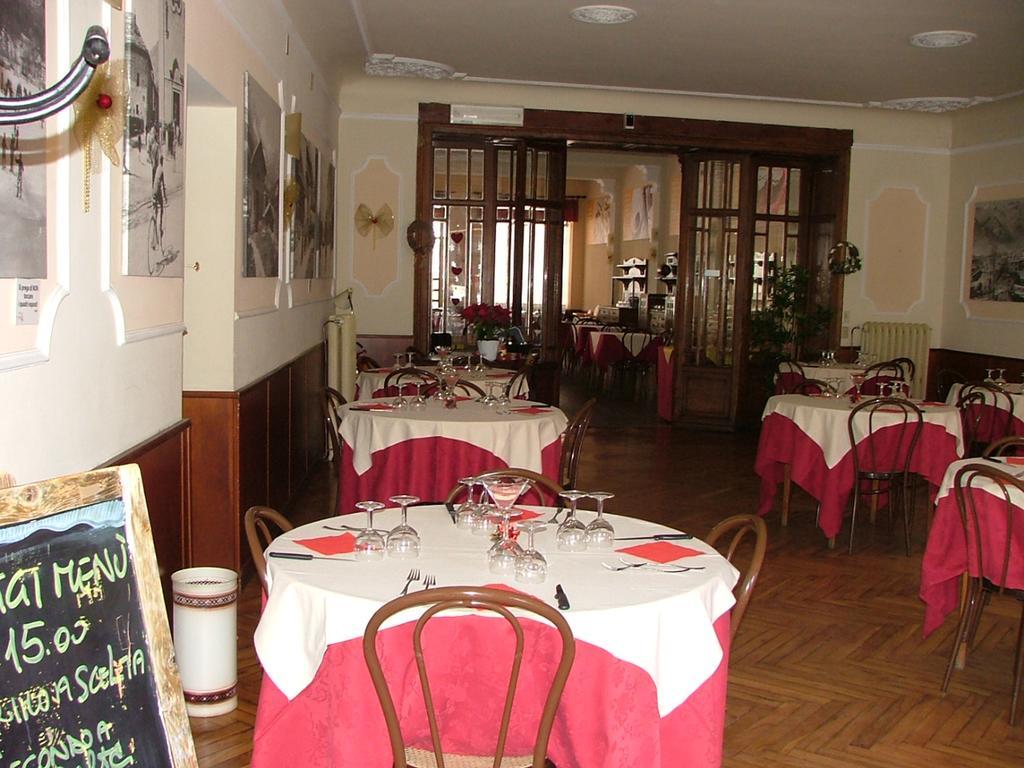 Hotel Sommeiller Bardonecchia Kültér fotó